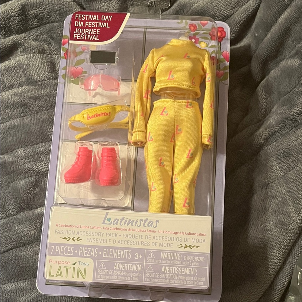 Latinistas Festival Day Fashion Accessory Pack